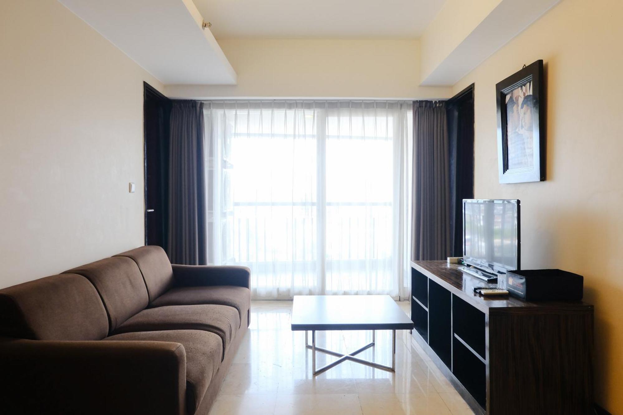Apartemen Homey 2br At Braga Walk By Travelio